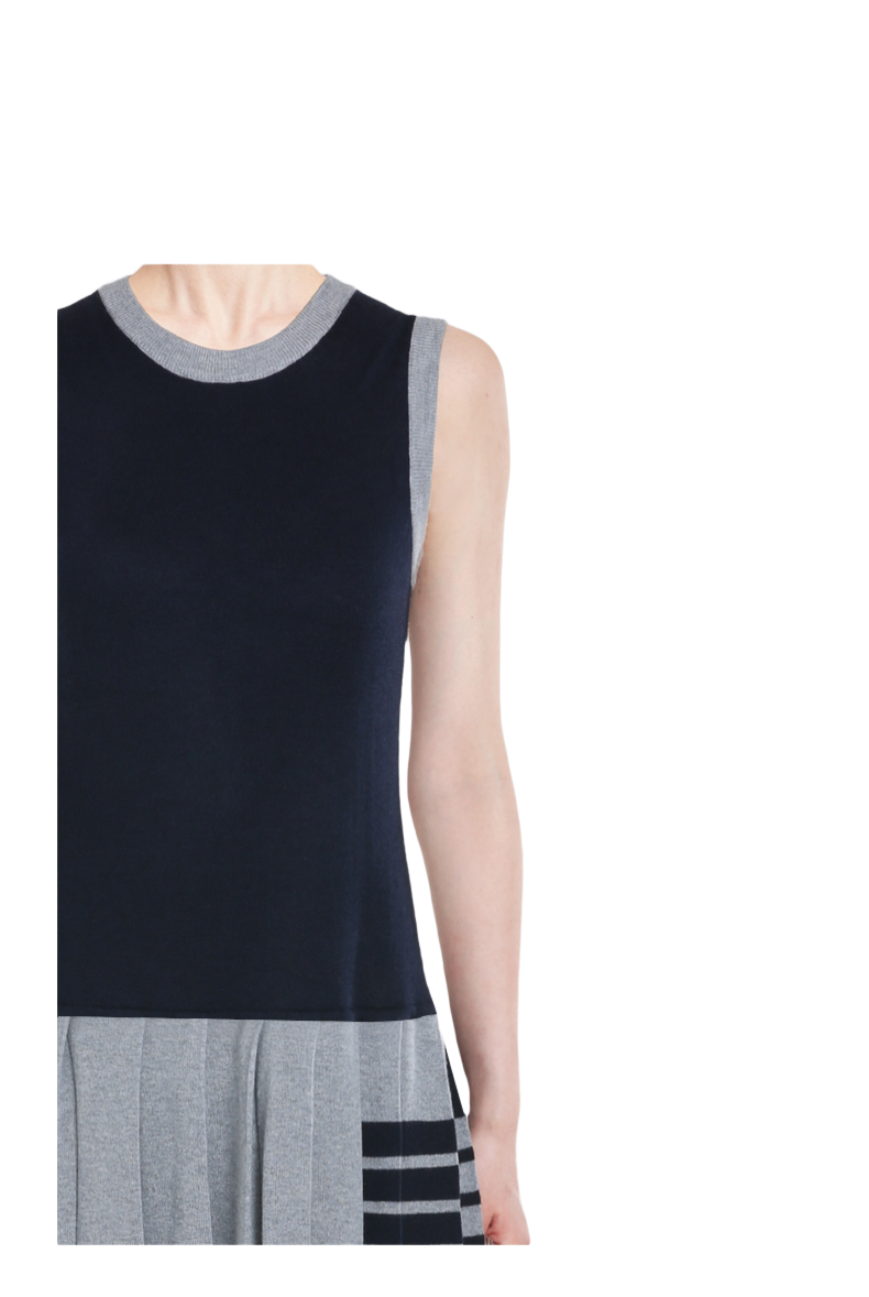 Knitted dress