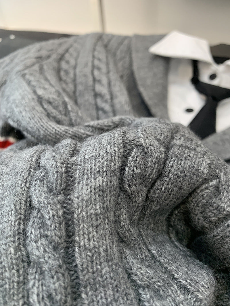 Knitted cardigan