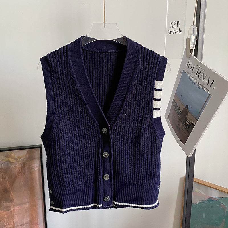 Knitted vest