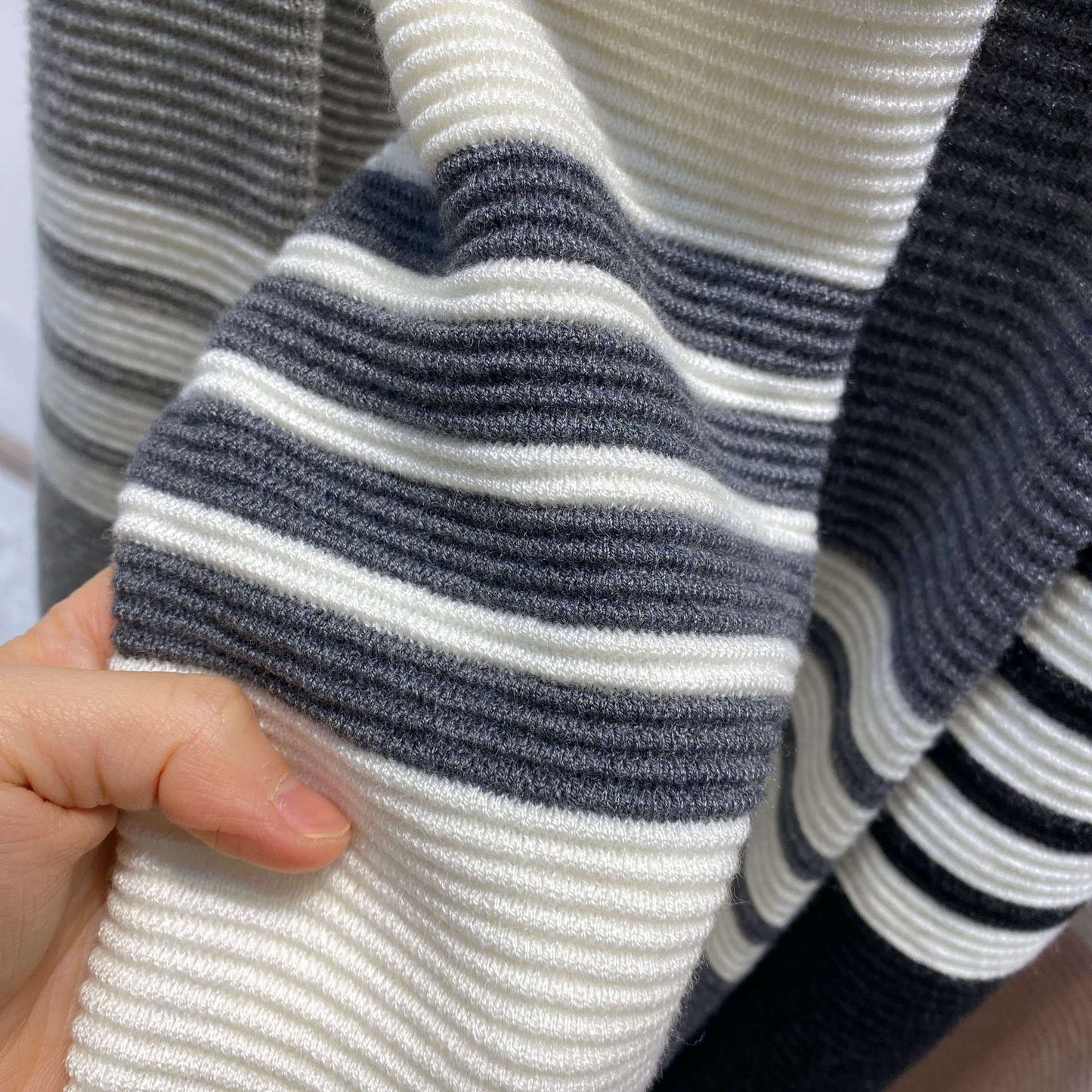Casual sports suit