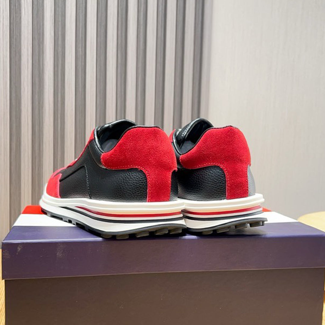 Leather sneakers