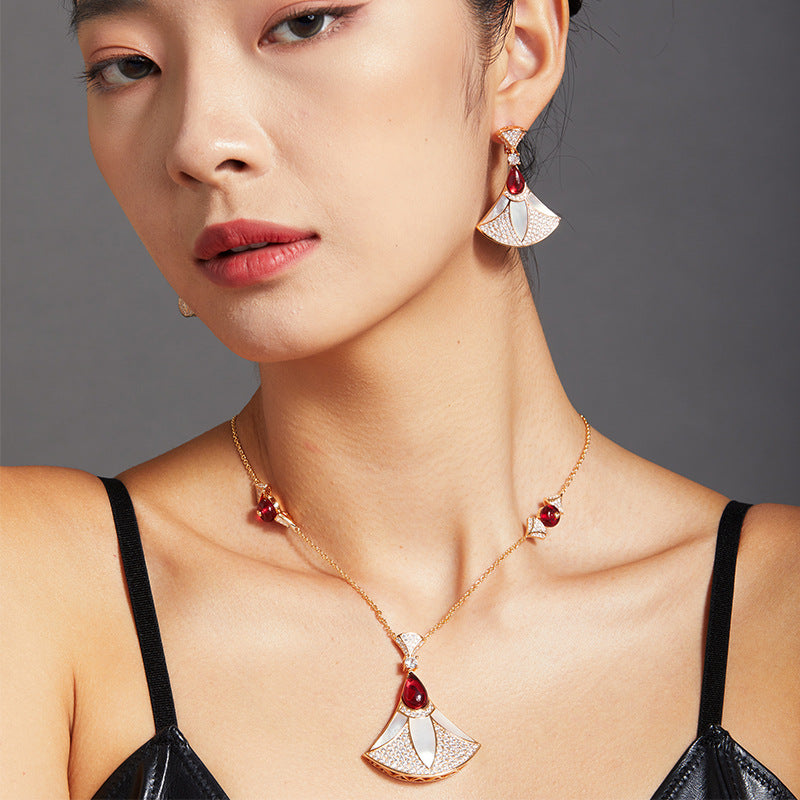 BVLGARI Gold-Plated Divas' Dream Earrings