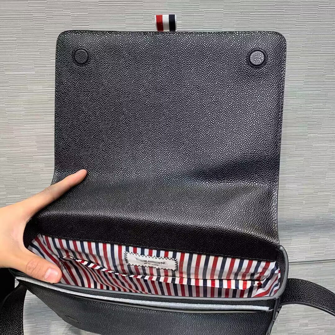 Top-notch shoulder crossbody bag