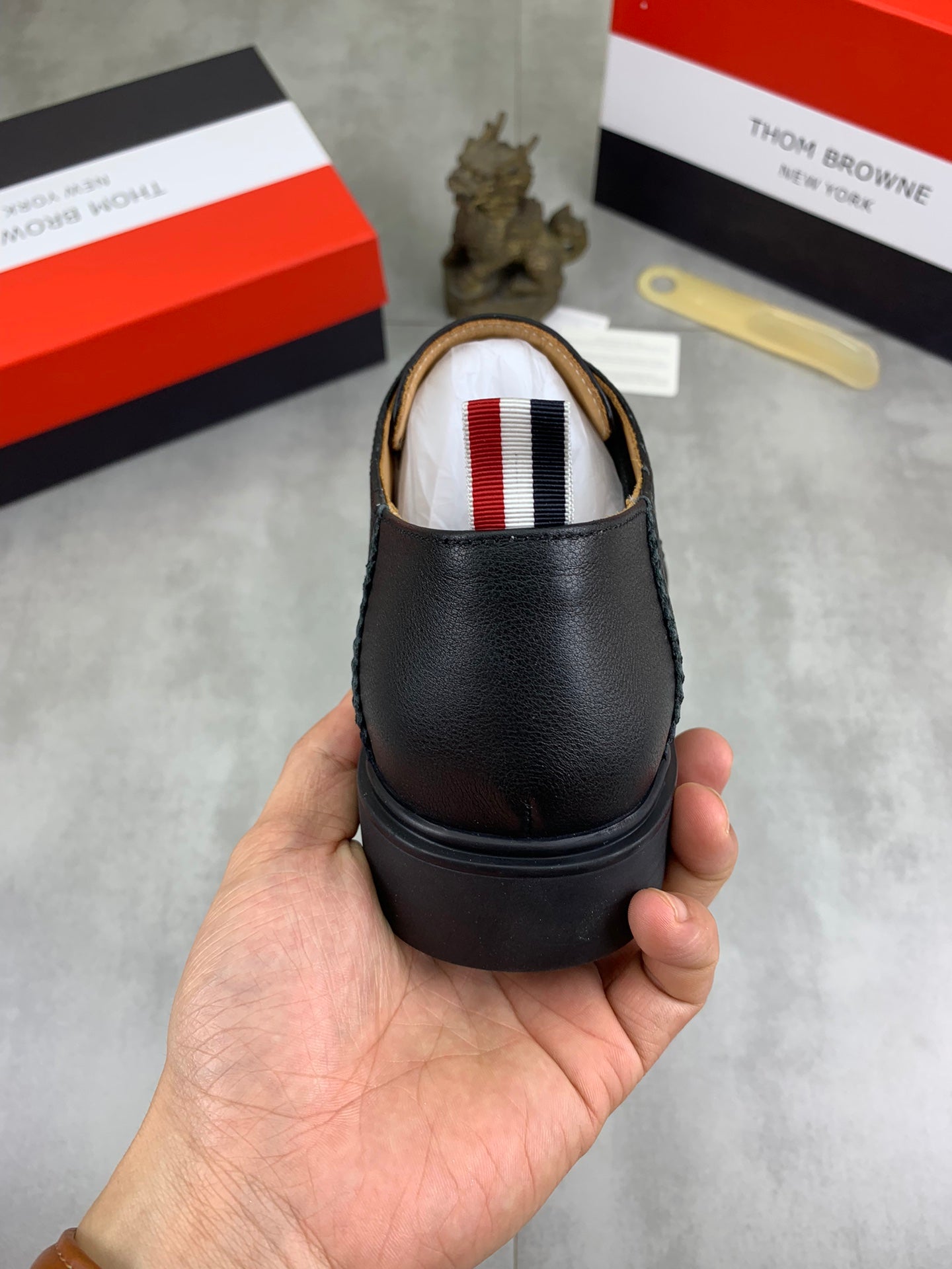 Leather shoes Men