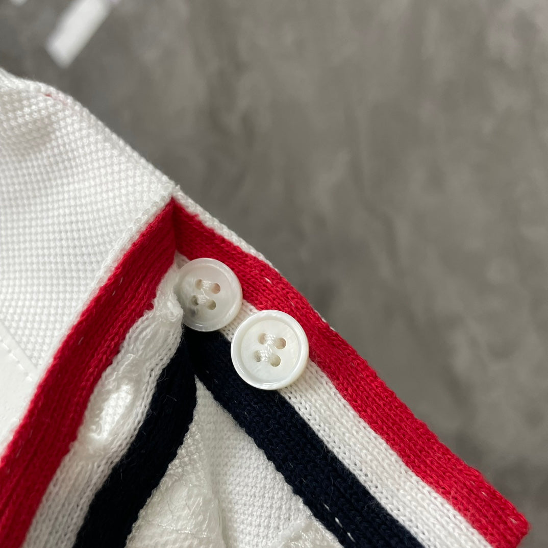 Embroidered puppy T-shirt