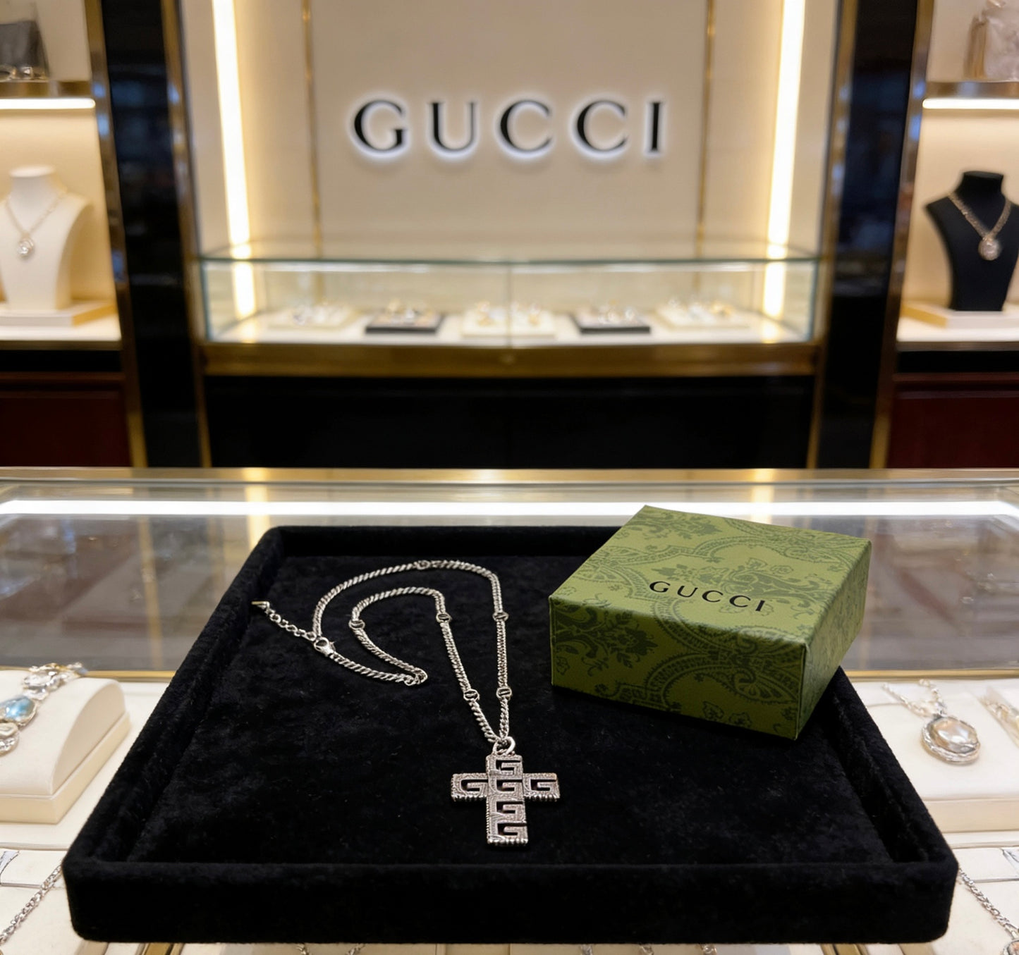 Gucci Vintage Double G Necklace