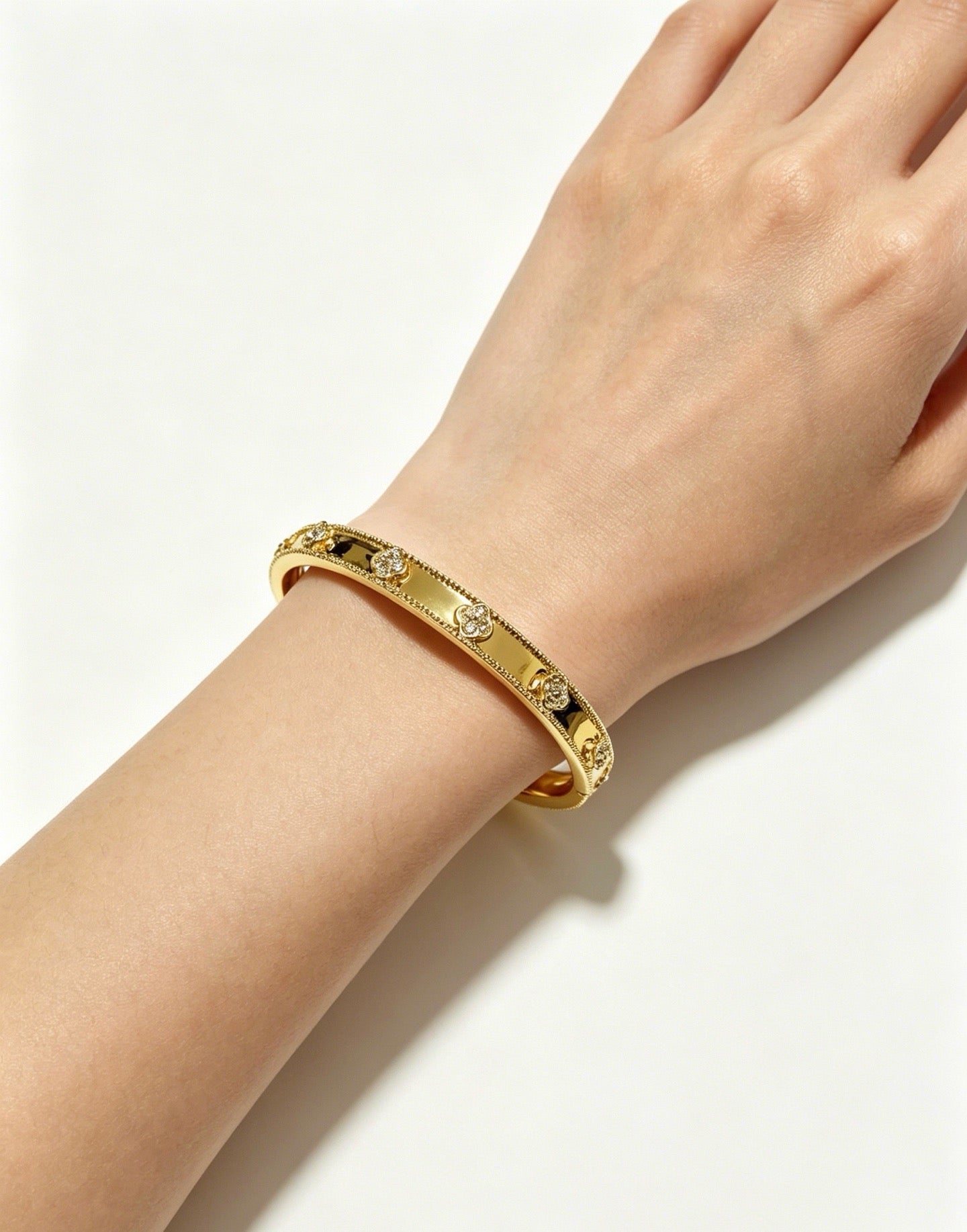 Van Cleef-style Clover Bracelet