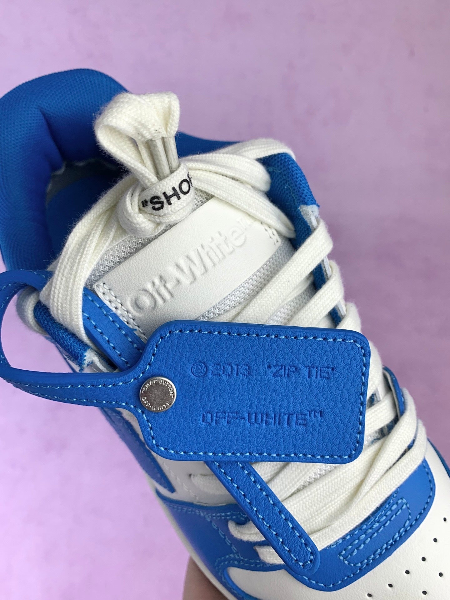 Off Blue Arrow Sneakers