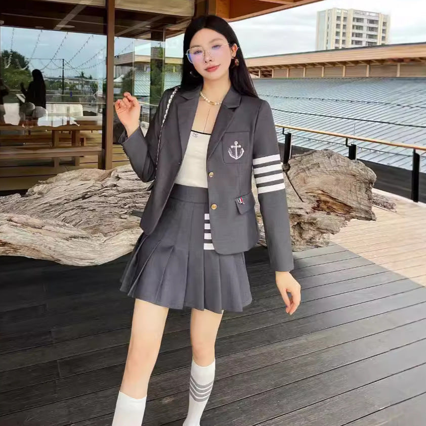Suit jacket + skirt