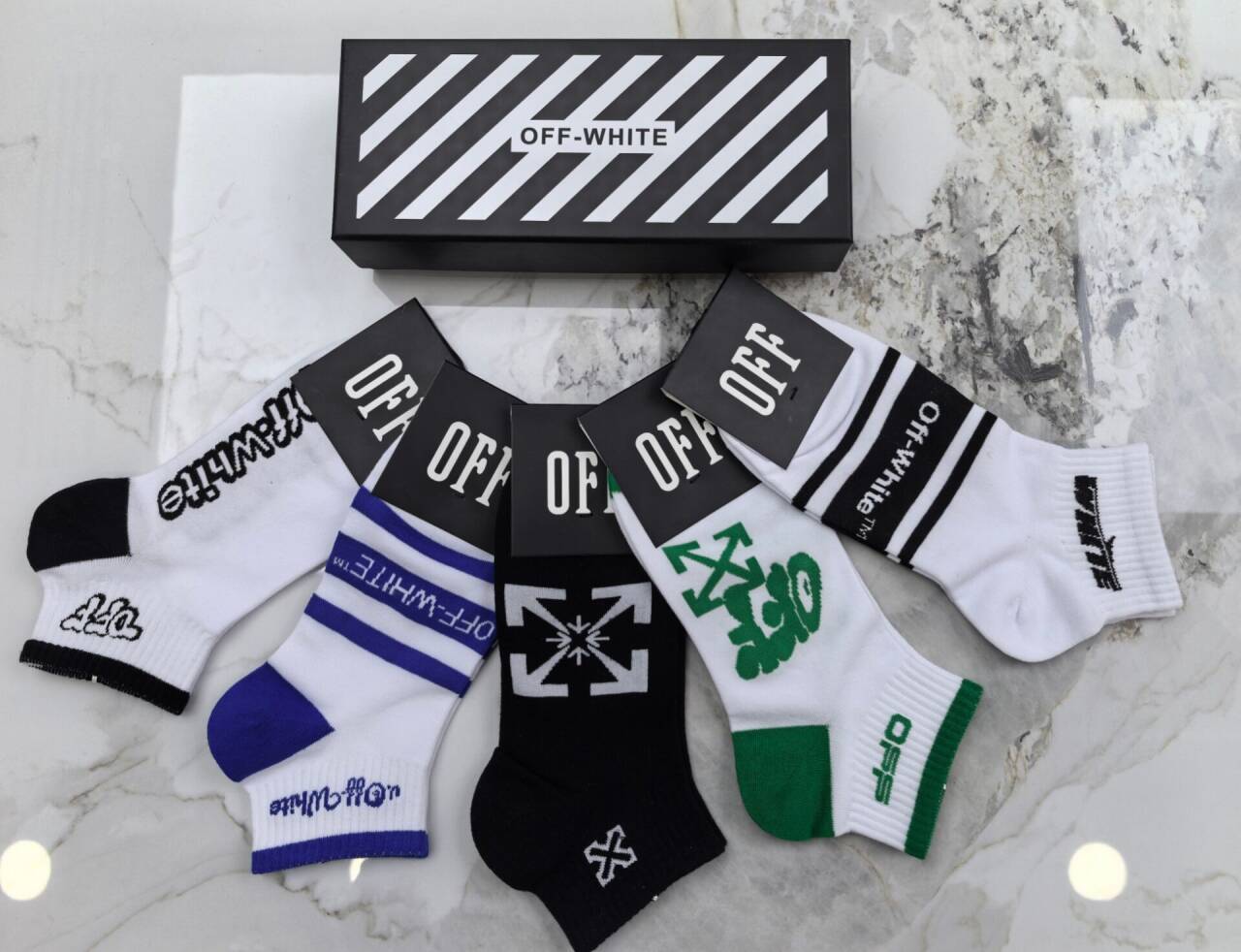 Off  Pure cotton low-cut socks