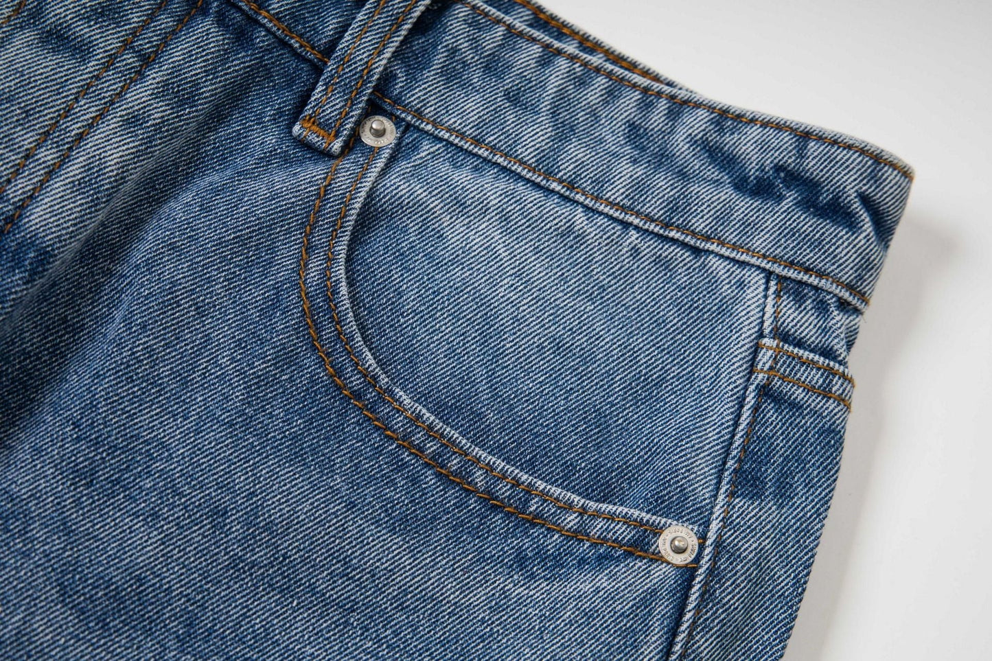 Men's Wide-Leg Jeans - Premium Denim