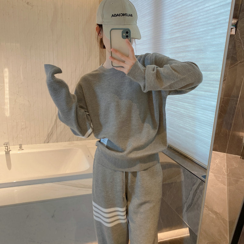 Crew neck knitwear