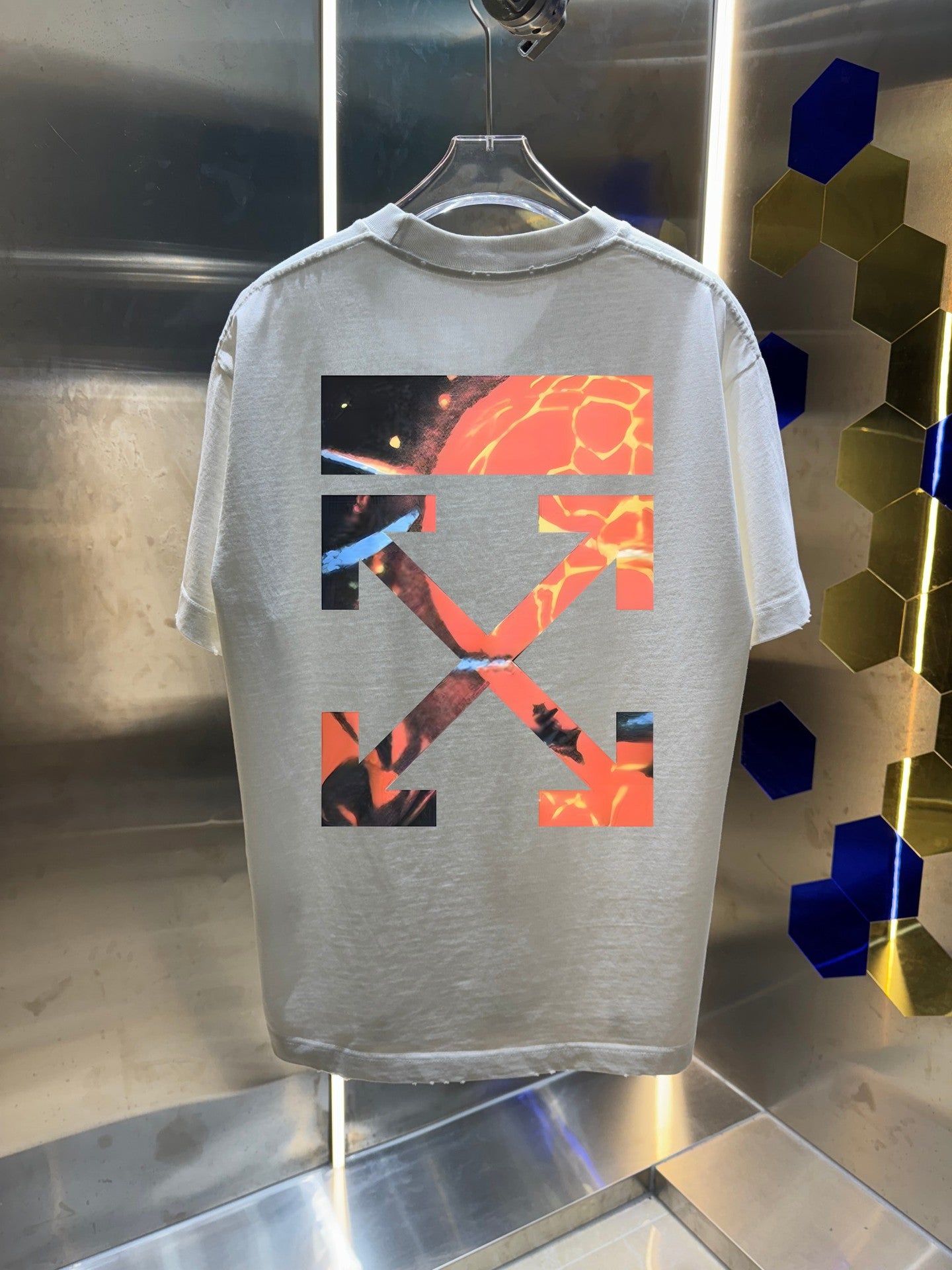 OFF  Distressed graphic T-shirt