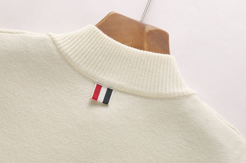 Knitted cardigan
