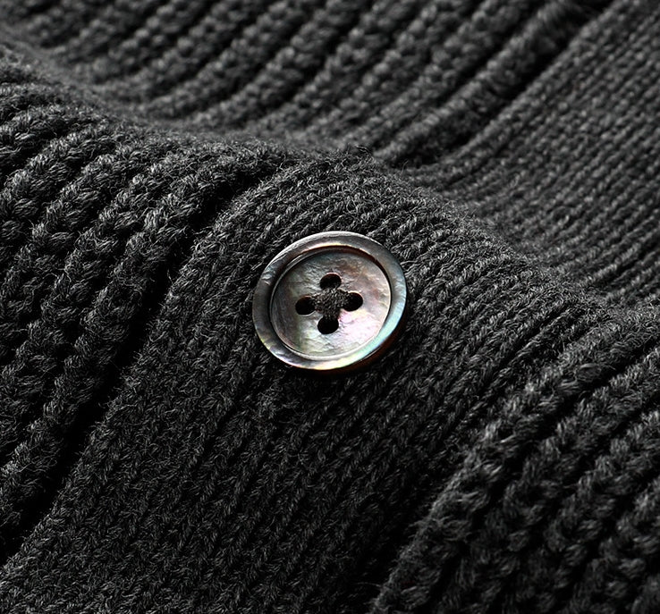 Knitted cardigan