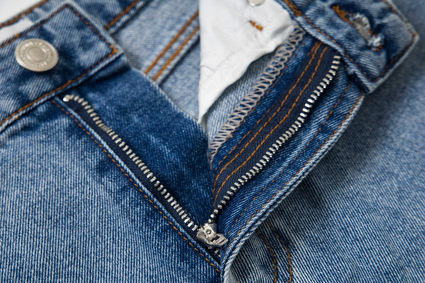 Women's Wide-Leg Jeans - Premium Denim