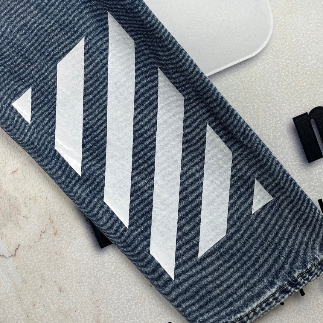 OFF  Diagonal-stripe denim jeans for couples