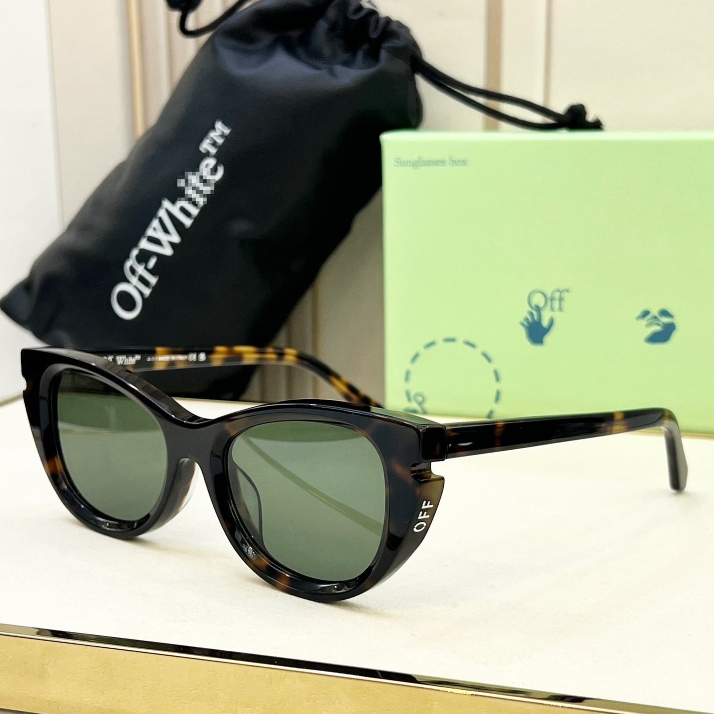 OFF Arrow logo sunglasses#097