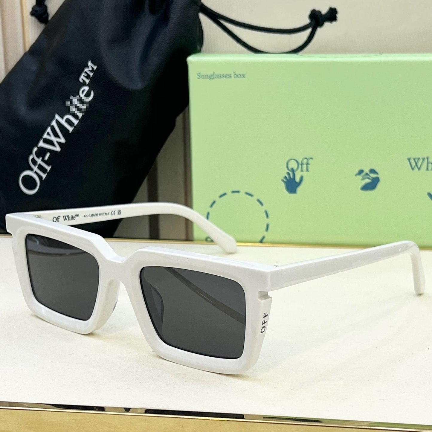 OFF Arrow logo sunglasses#113