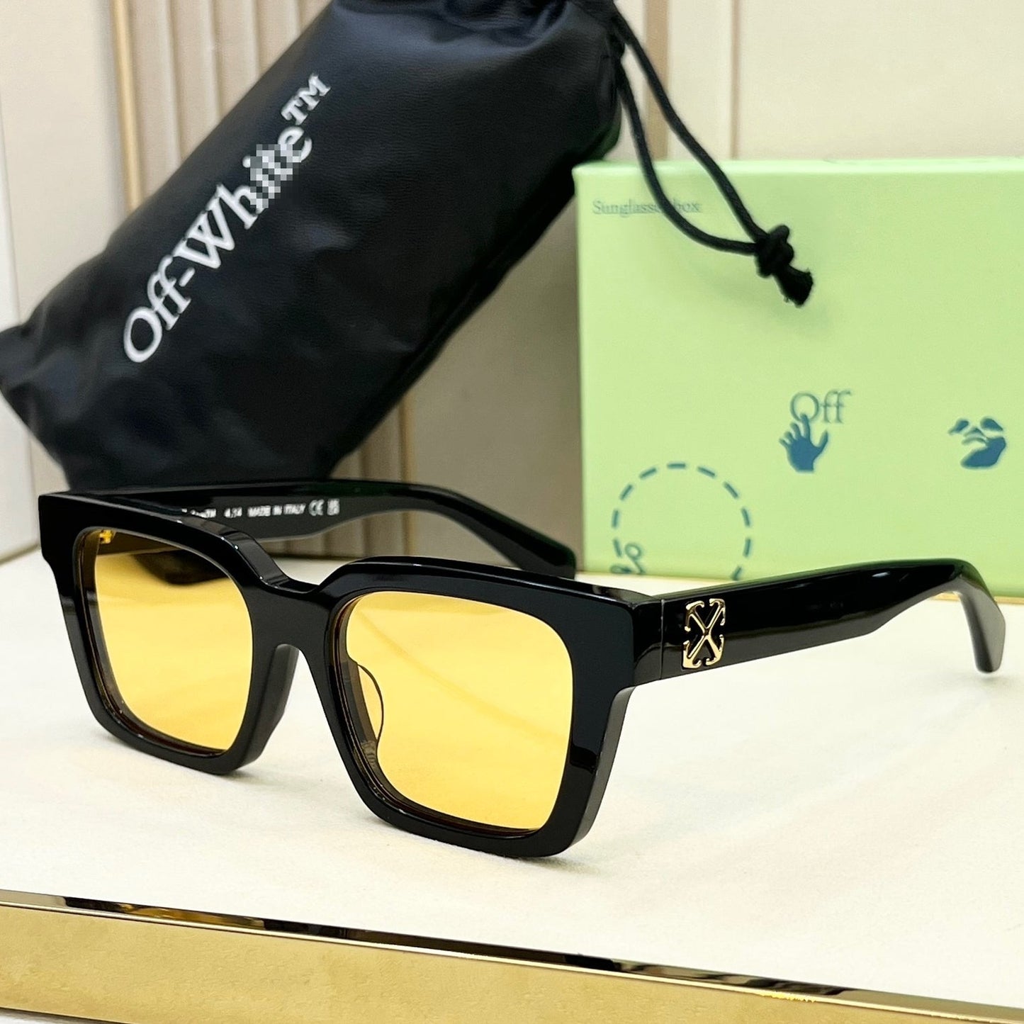 OFF  Arrow logo sunglasses#111