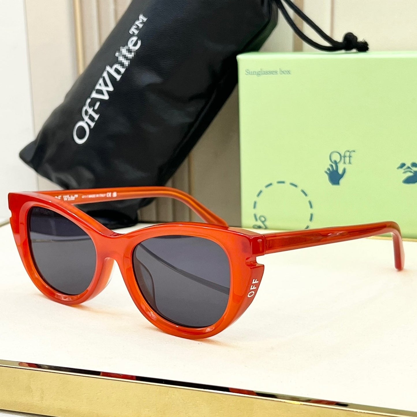 OFF Arrow logo sunglasses#097