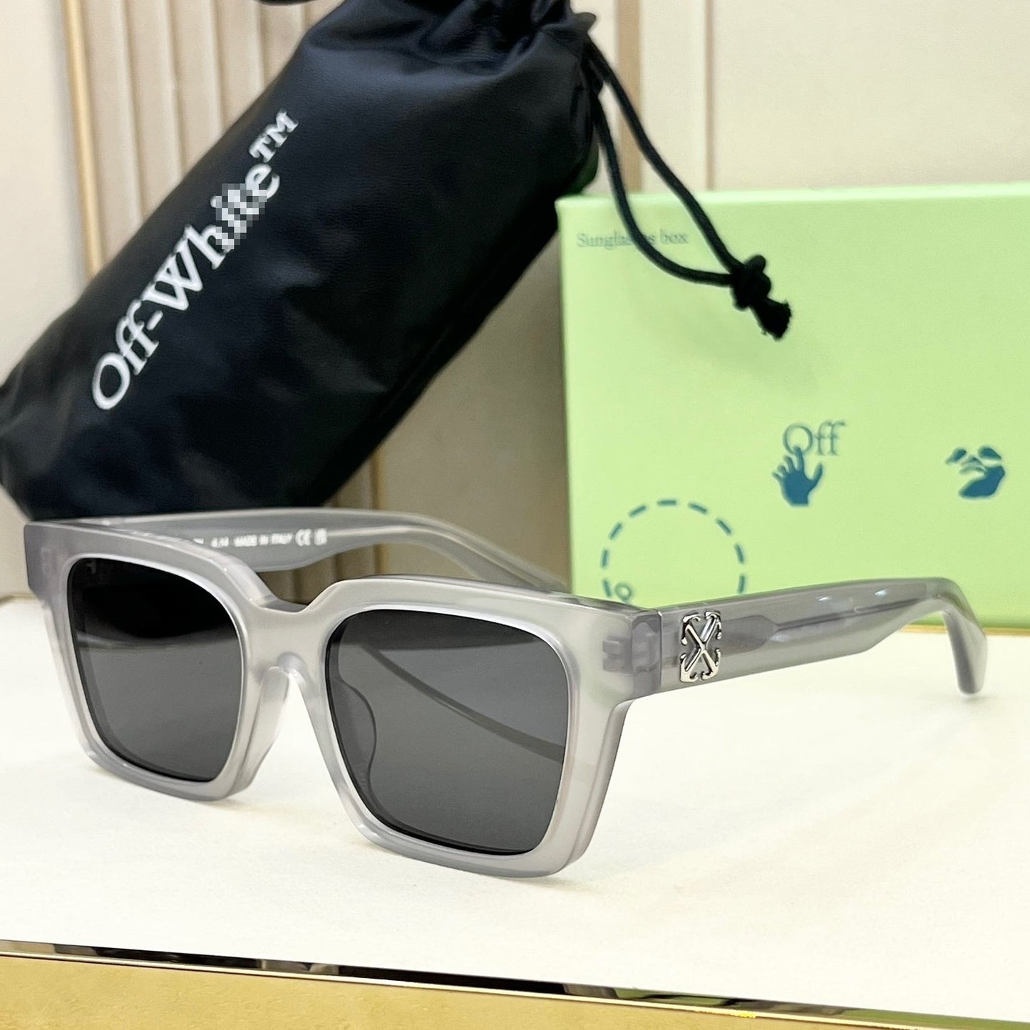OFF  Arrow logo sunglasses#111