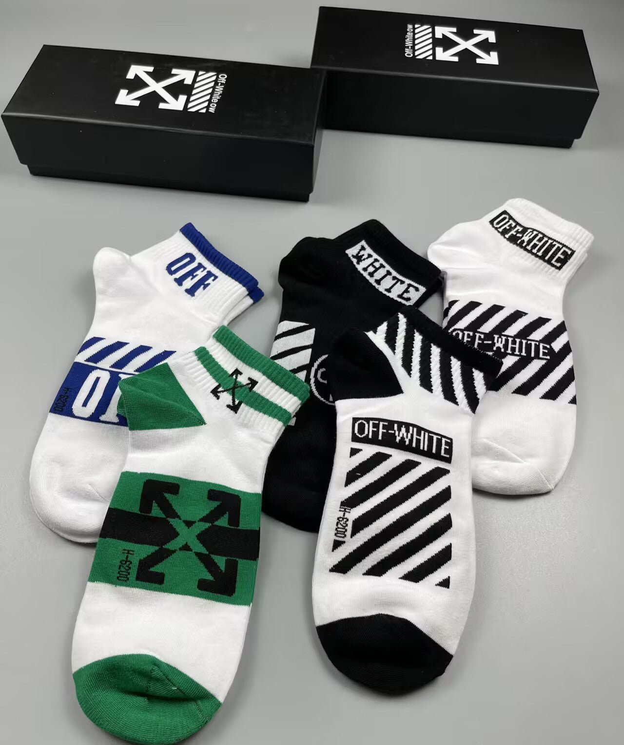 Off  Pure cotton low-cut socks