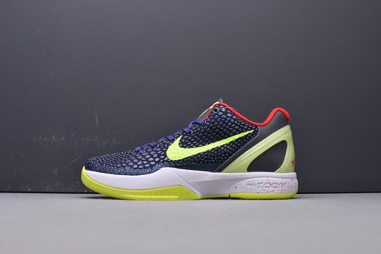 Nike Zoom Kobe 6 Low-Top Basketball Shoes