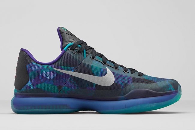 Nike Zoom Kobe 10 Low-Top Basketball Shoes