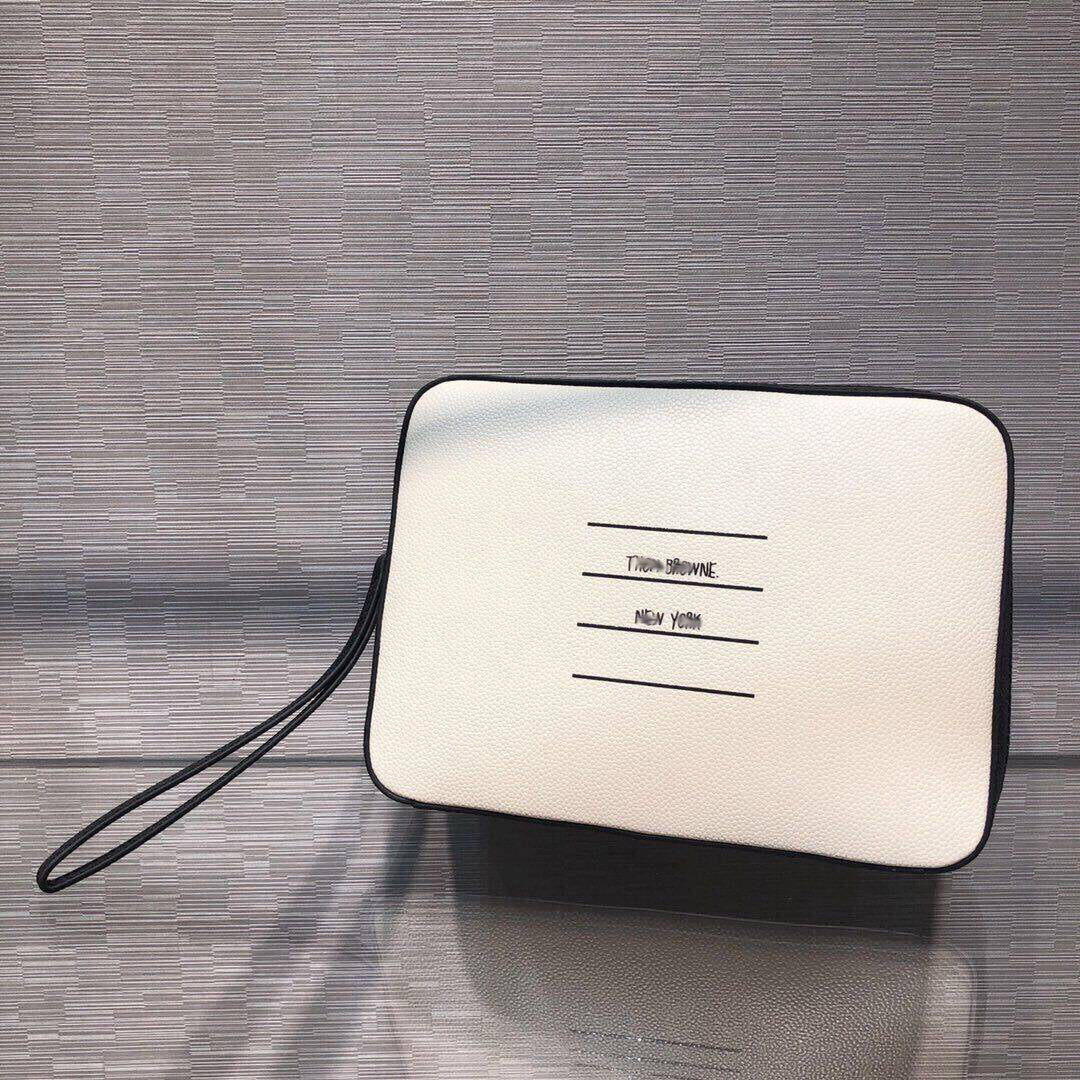 2025 Top-tier two-tone clutch