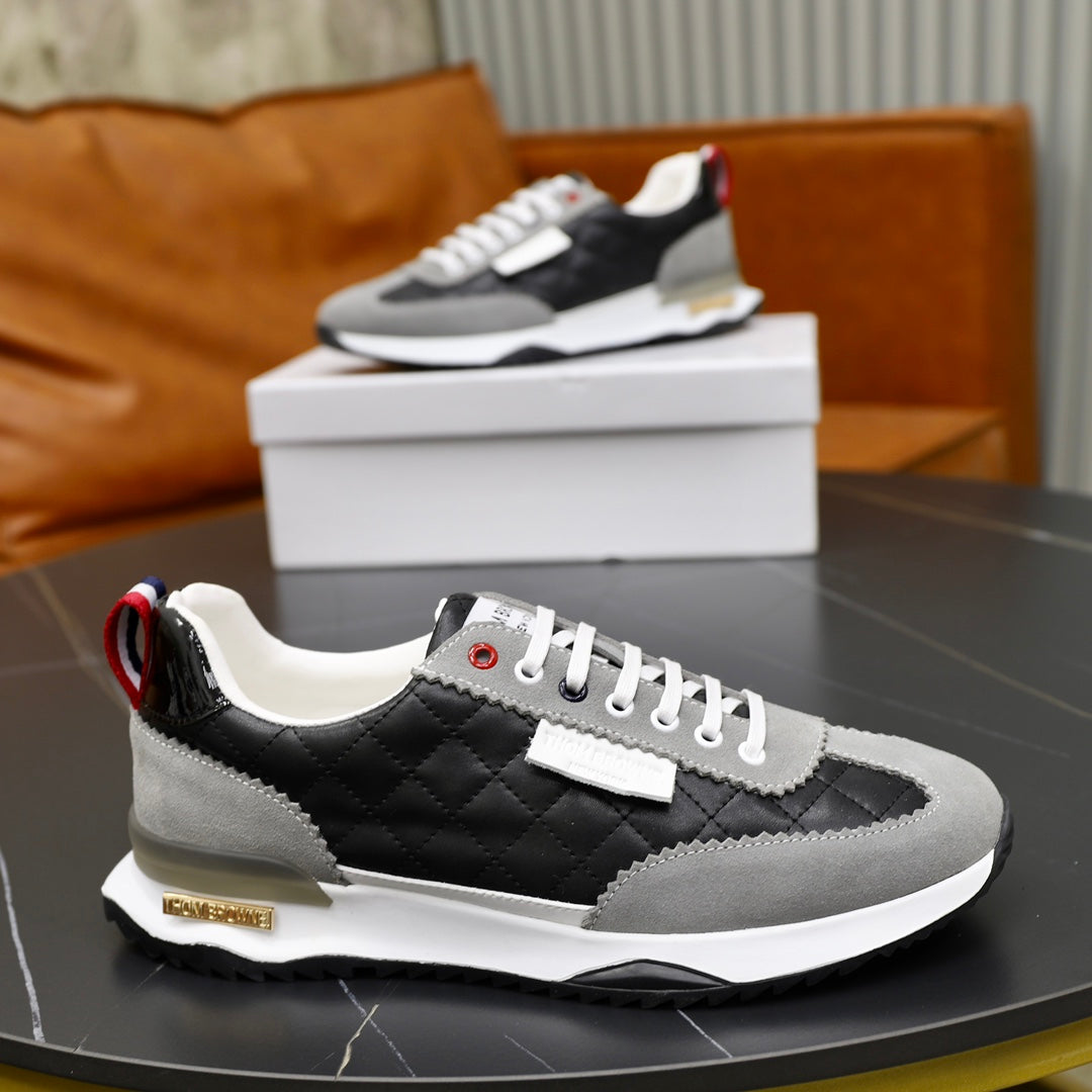 2025 Leather sneakers