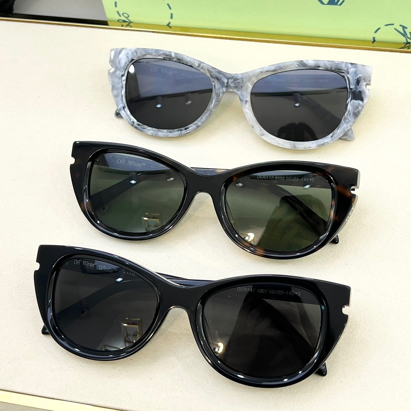OFF Arrow logo sunglasses#097