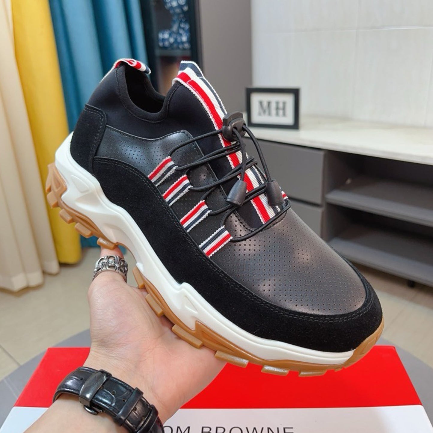 2025 Men Sneakers