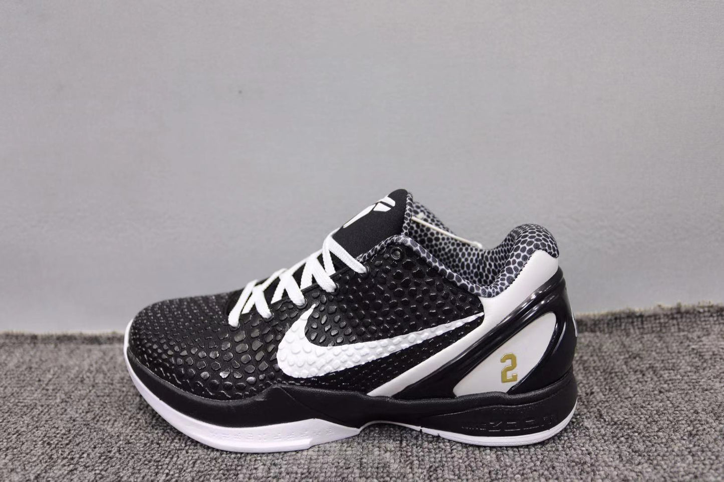 Nike Zoom Kobe Commemorative Edition Basketball Shoes