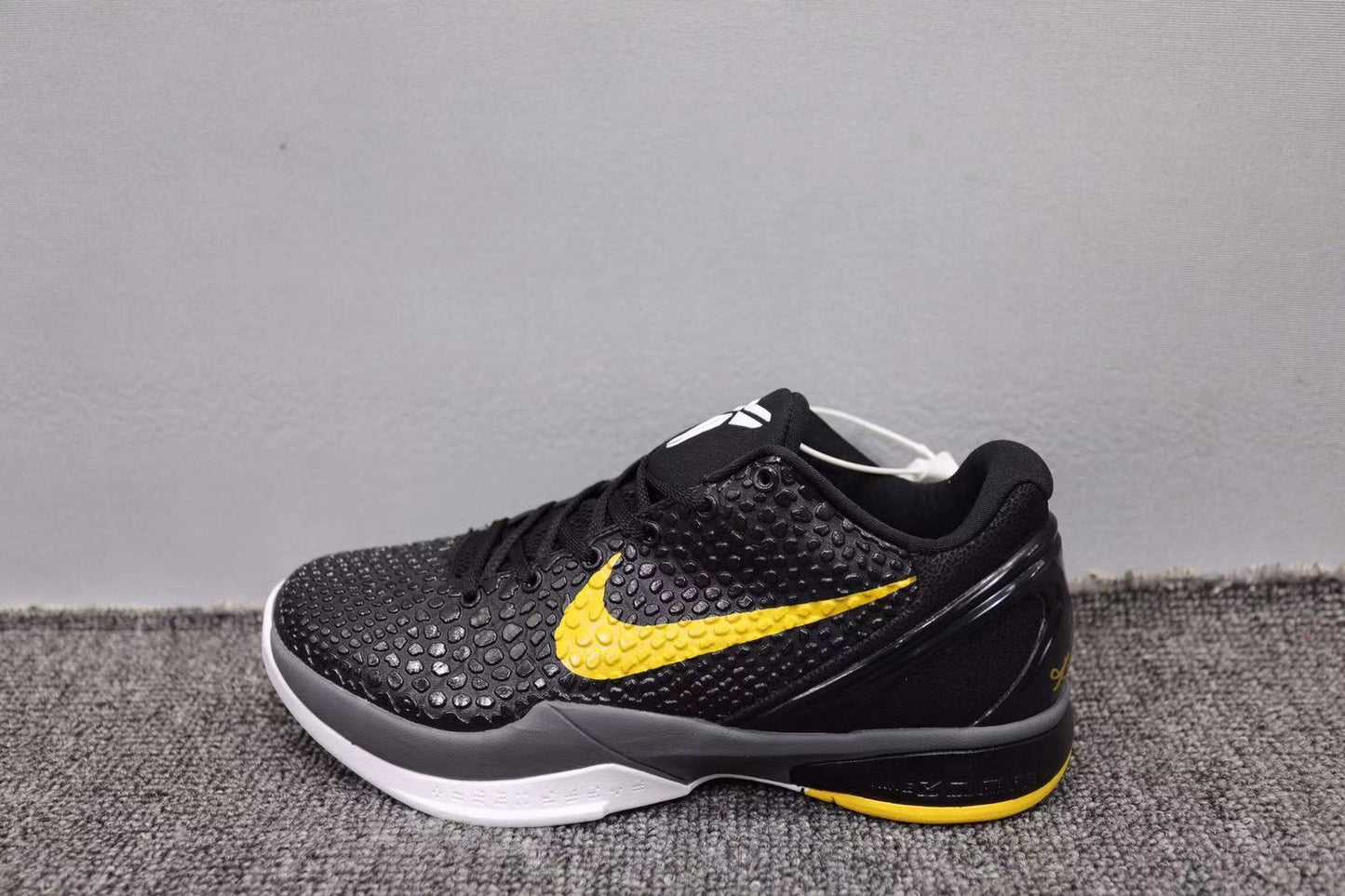 Nike Zoom Kobe 6 Basketball Shoes