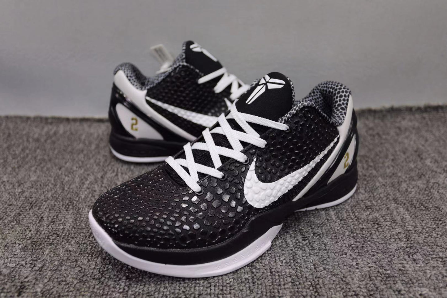 Nike Zoom Kobe Commemorative Edition Basketball Shoes