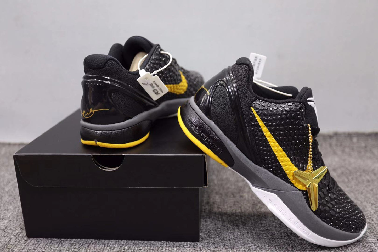 Nike Zoom Kobe 6 Basketball Shoes