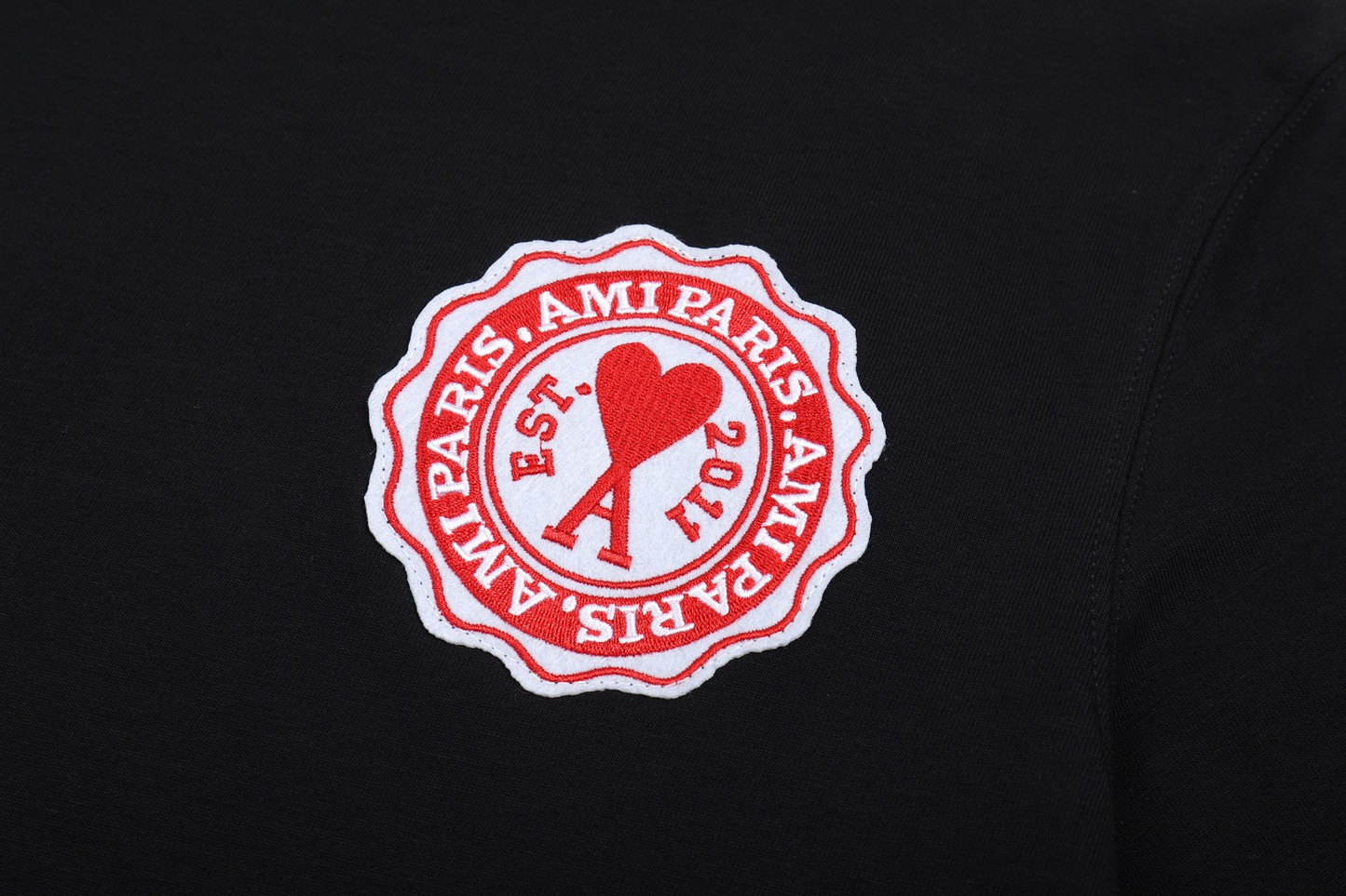 AMI  Casual T-shirt