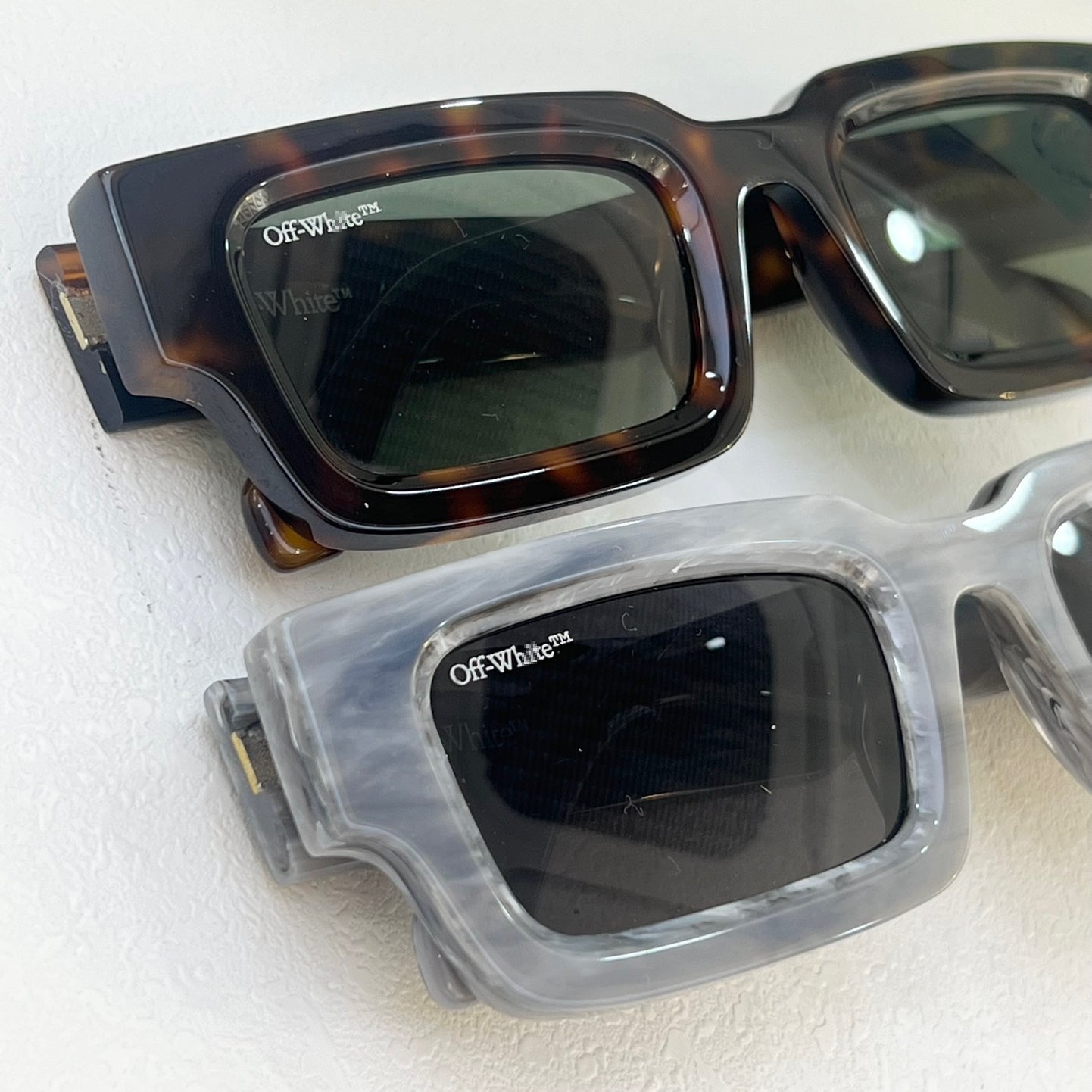 OFF  Arrow logo sunglasses#089