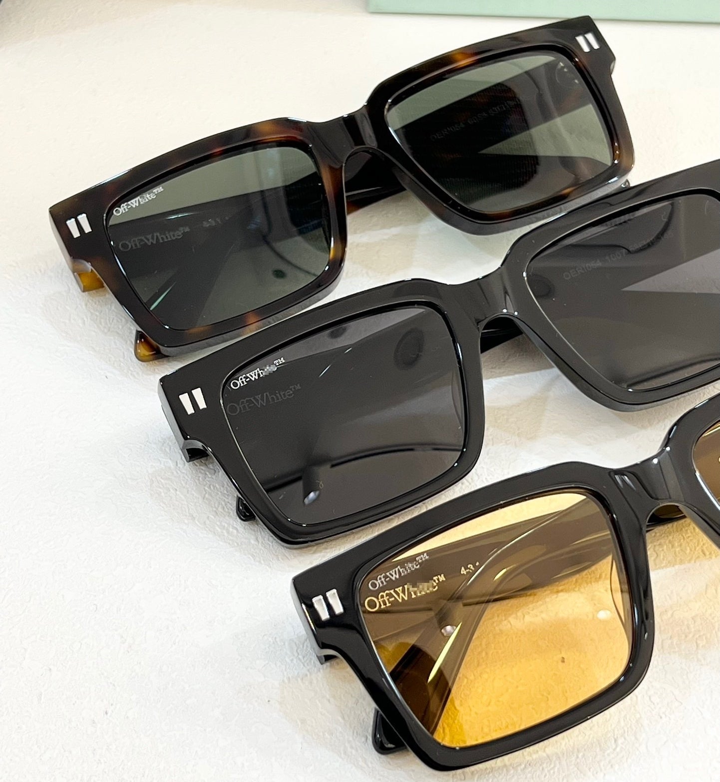 OFF Arrow logo sunglasses#054