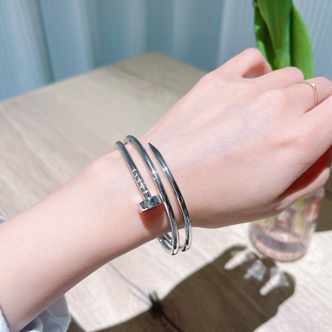 Cartier 18K Double-Row Bracelet (Non-Diamond)