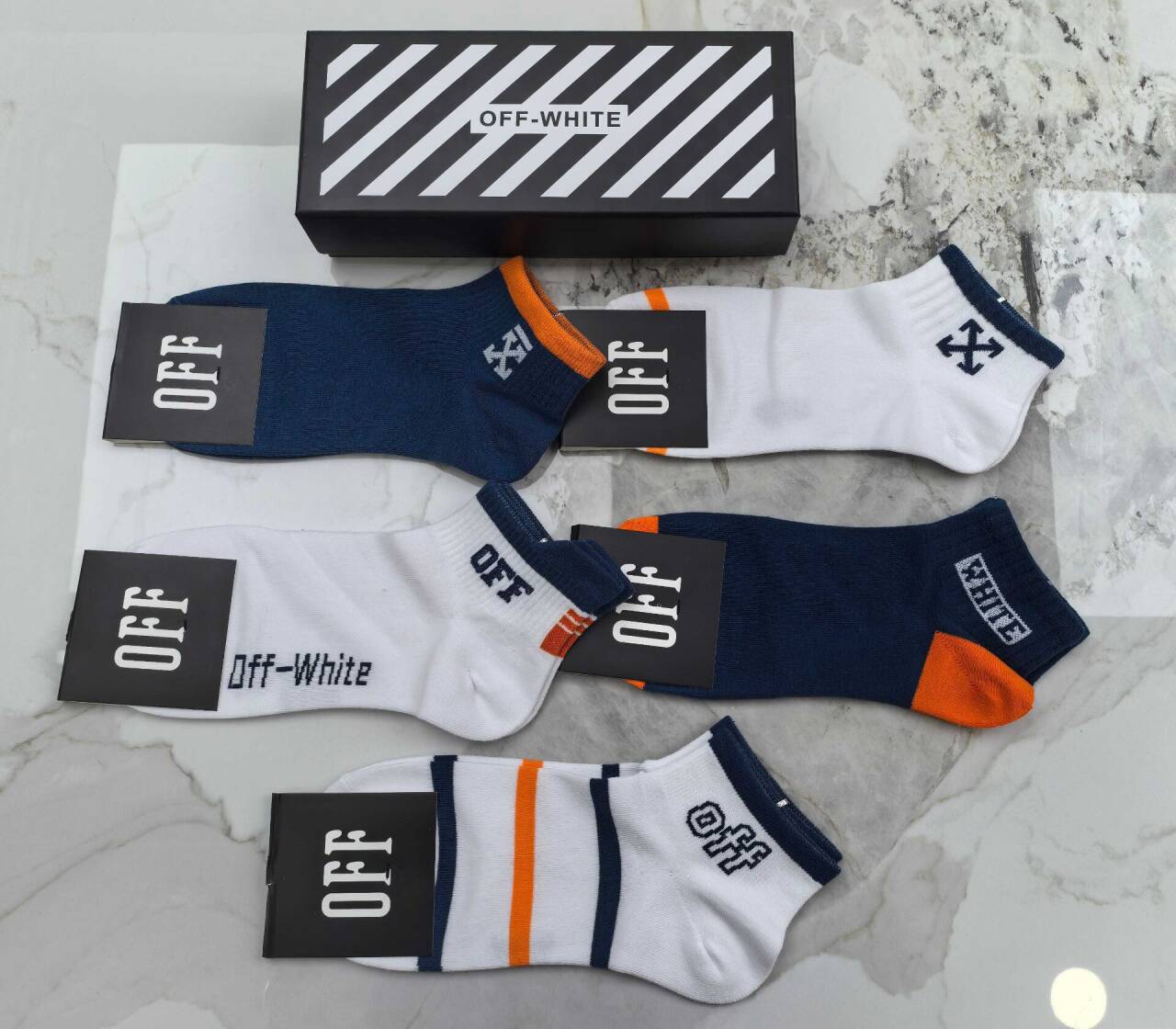 Off  Pure cotton low-cut socks