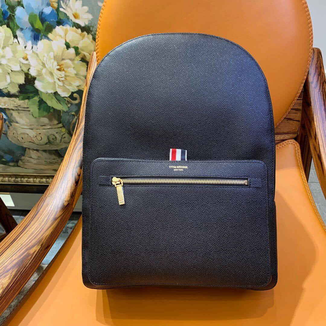 2025 Top-grade cowhide backpack
