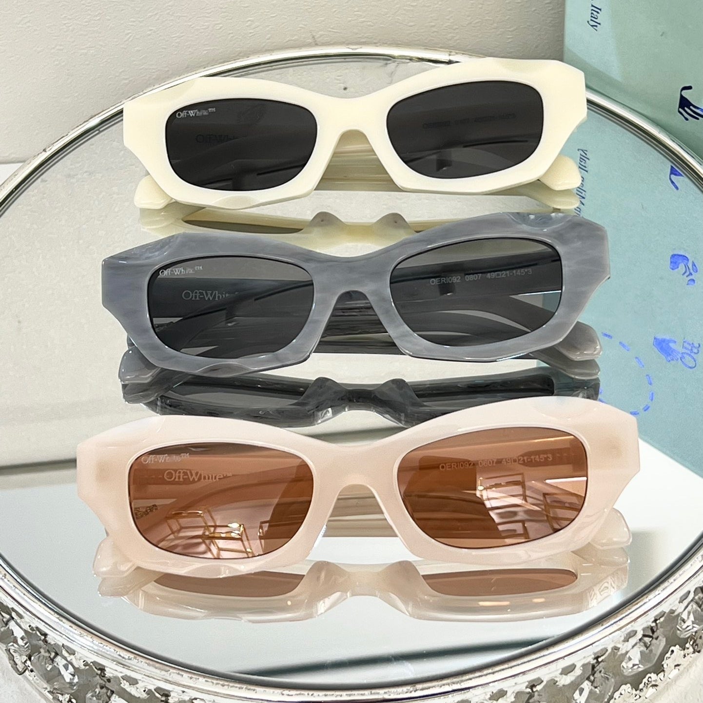 OFF Arrow logo sunglasses#087