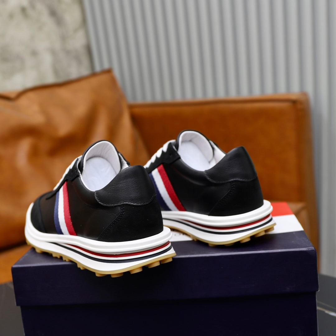 2025 Man Sneakers