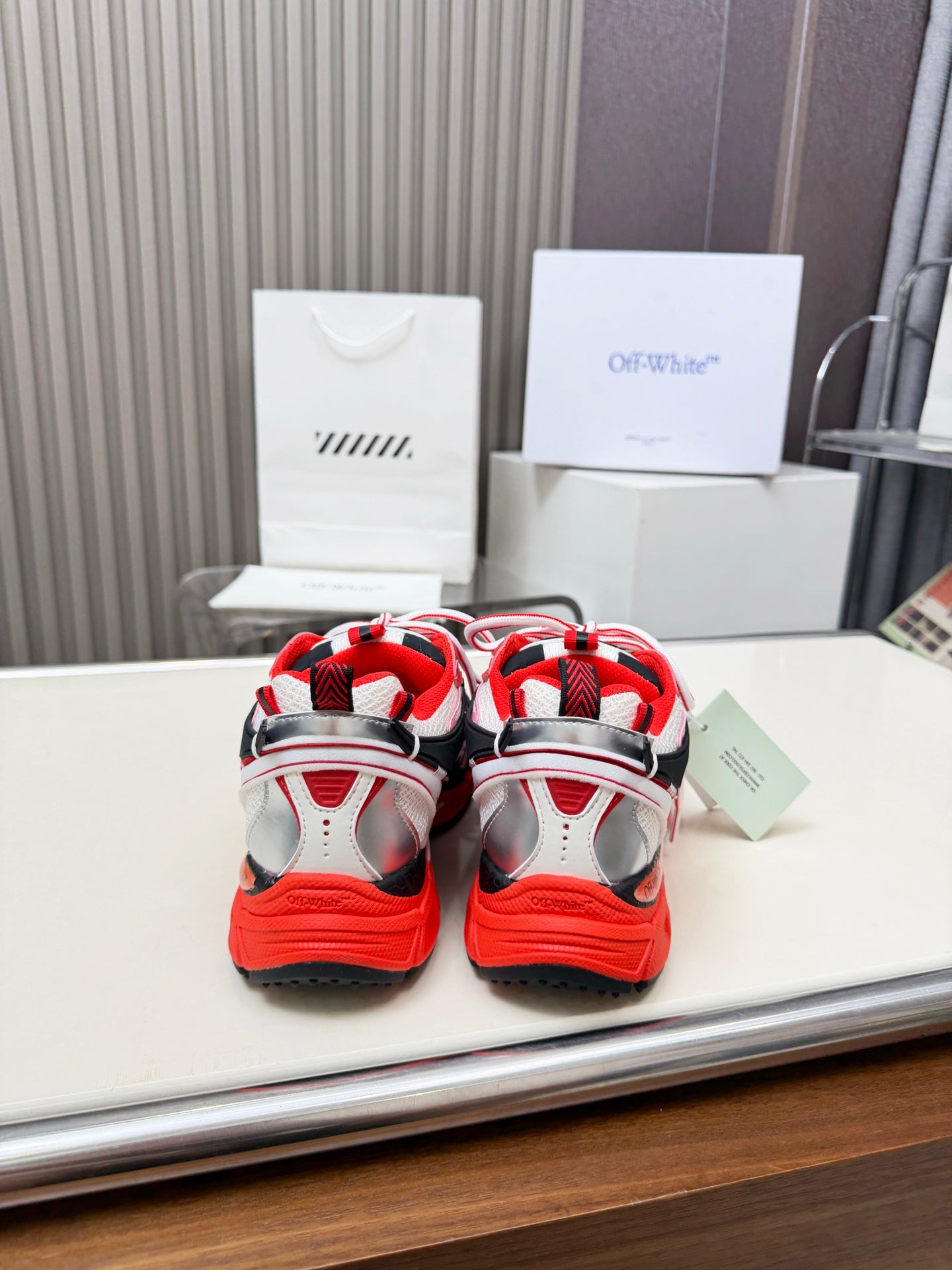 Off  New Men's and Women's Hiking Shoes
