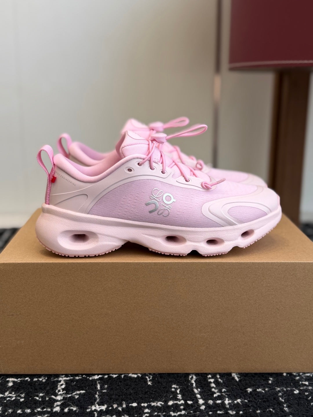 LOE Collaboration Casual Sneakers