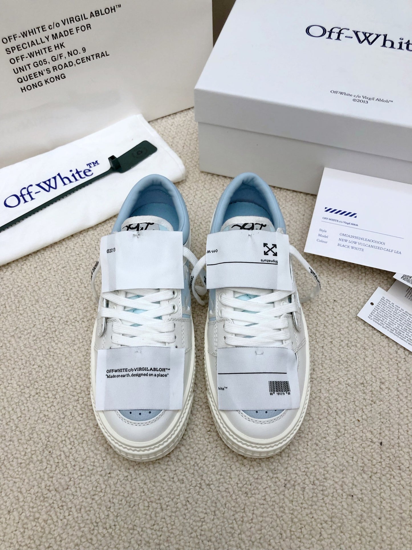 Off  Classic casual shoes