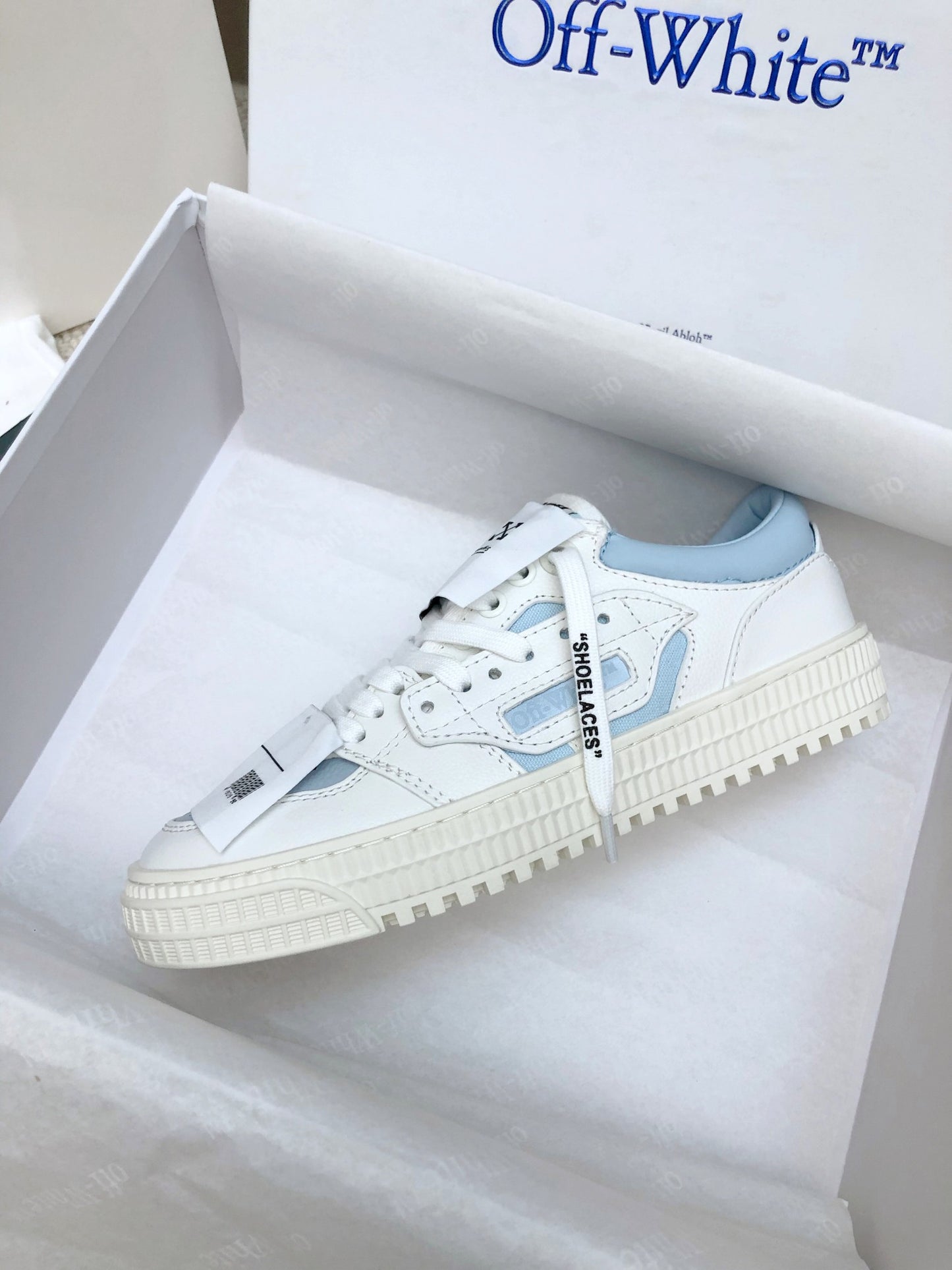 Off  Classic casual shoes