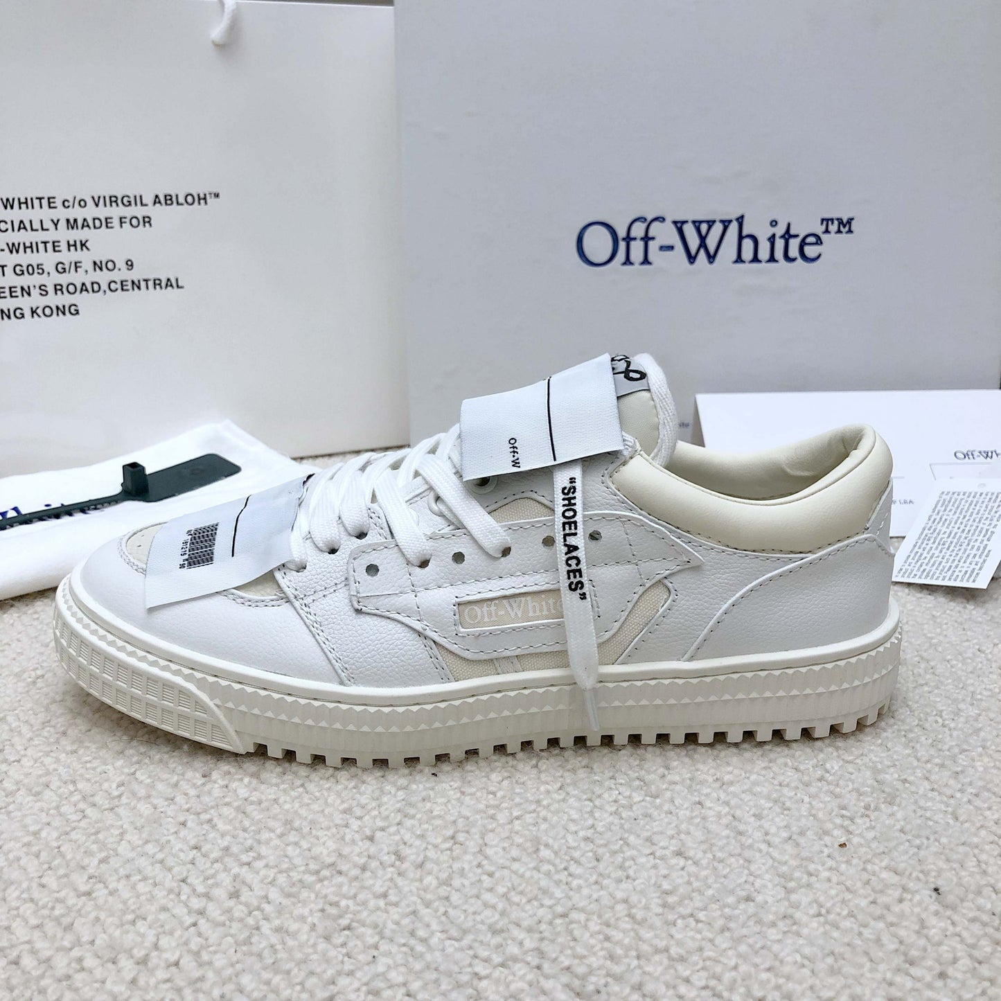 Off  Classic casual shoes